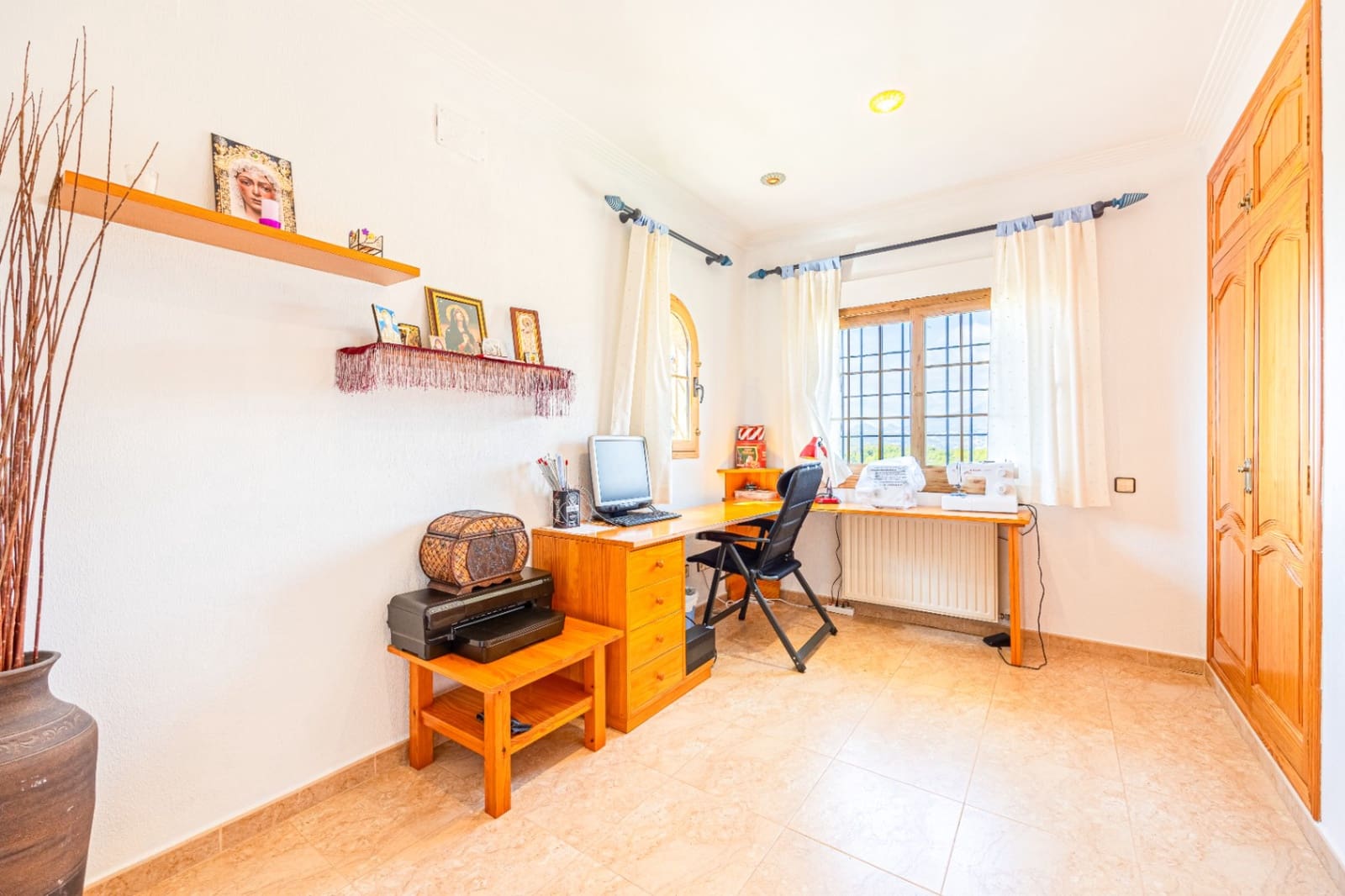 6 slaapkamer Villa te koop in Alhama Springs met zwembad garage - € 1.800.000 (Ref: 9328353)