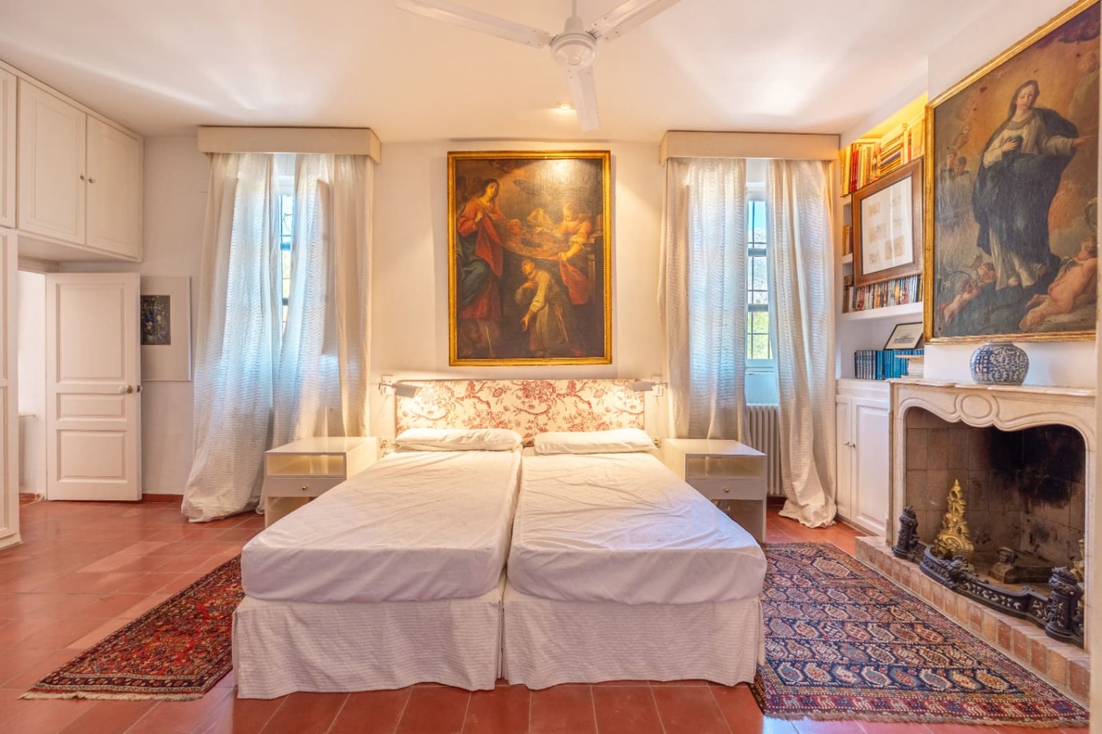 6 soverom Villa til salgs i Alhama Springs med svømmebasseng garasje - € 3 200 000 (Ref: 9328354)