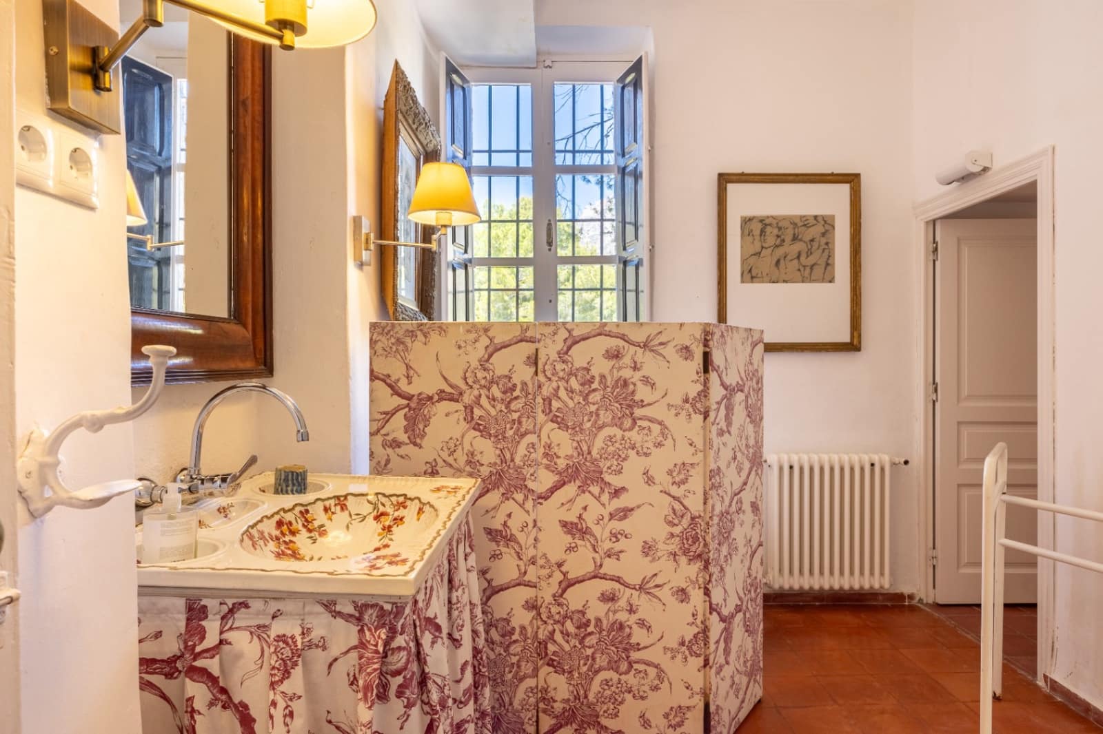 6 soverom Villa til salgs i Alhama Springs med svømmebasseng garasje - € 3 200 000 (Ref: 9328354)