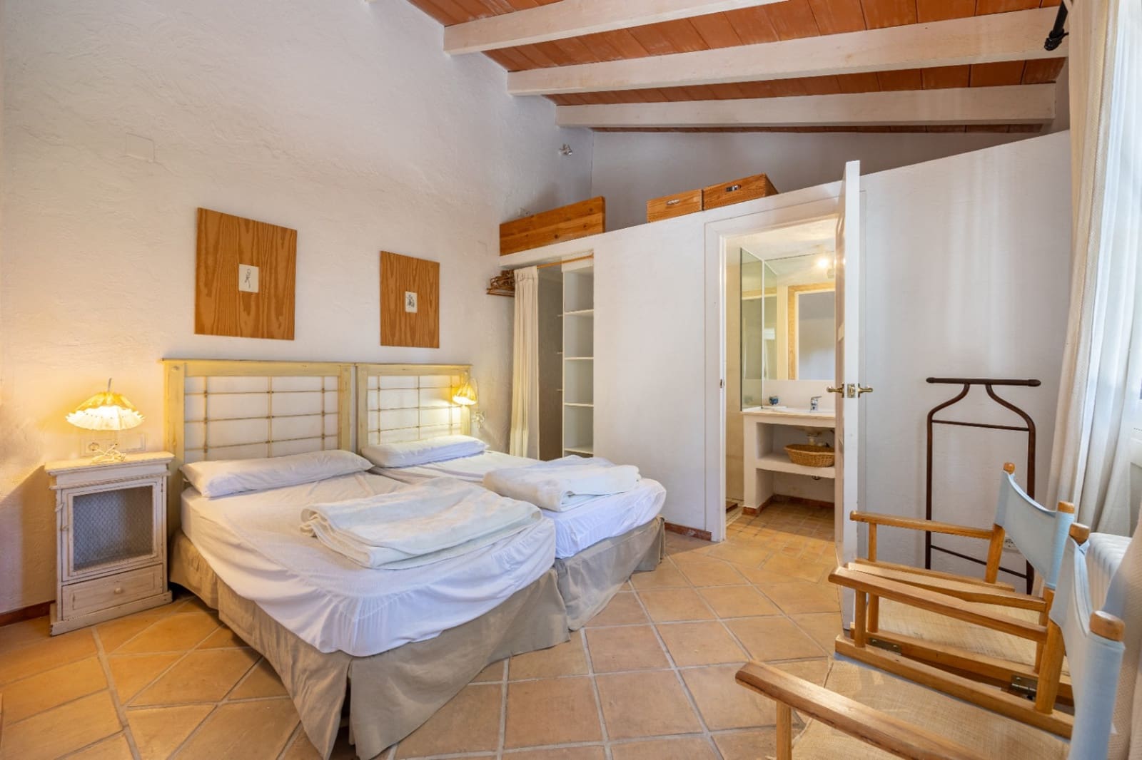 6 soverom Villa til salgs i Alhama Springs med svømmebasseng garasje - € 3 200 000 (Ref: 9328354)