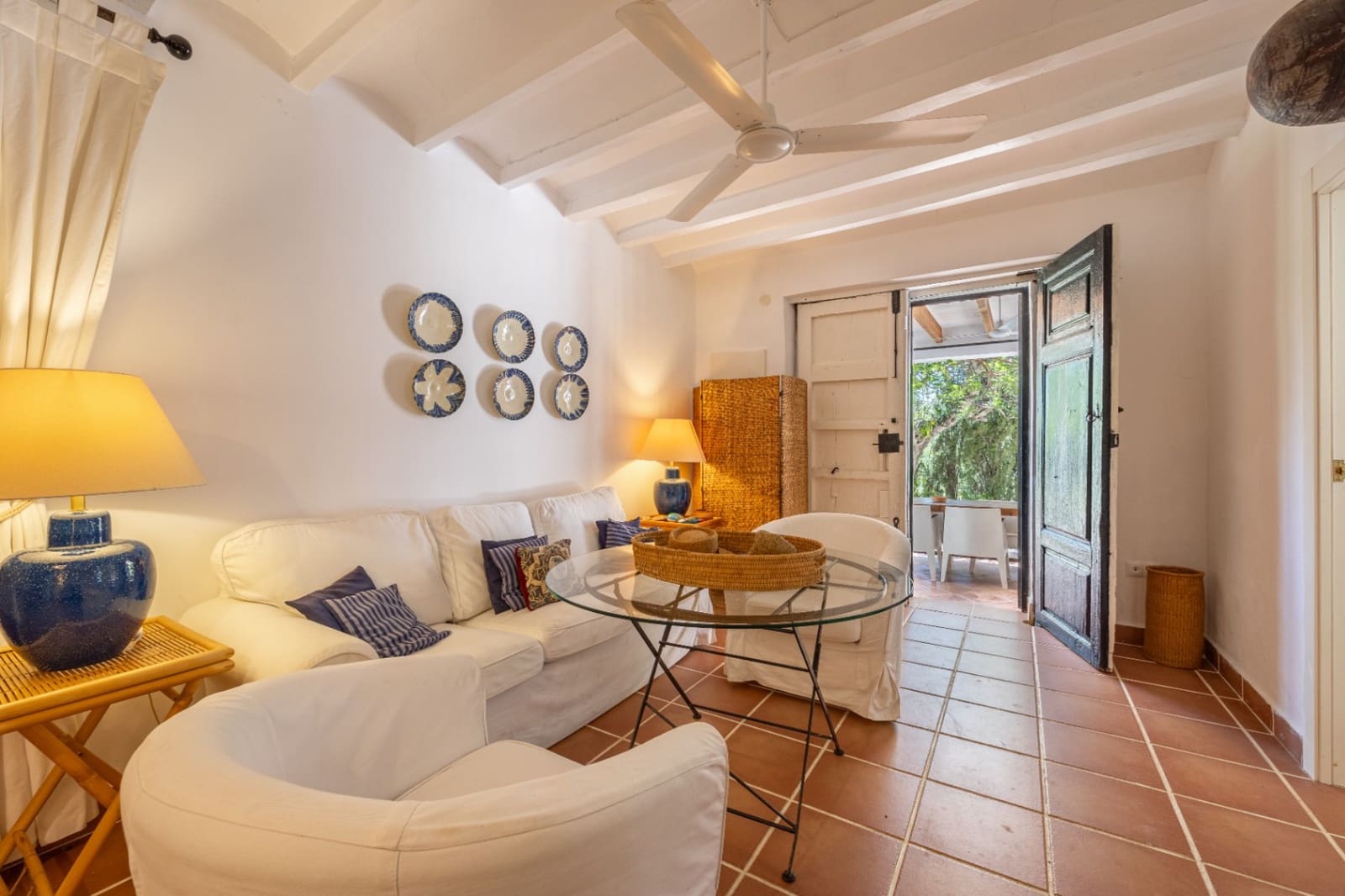 6 soverom Villa til salgs i Alhama Springs med svømmebasseng garasje - € 3 200 000 (Ref: 9328354)