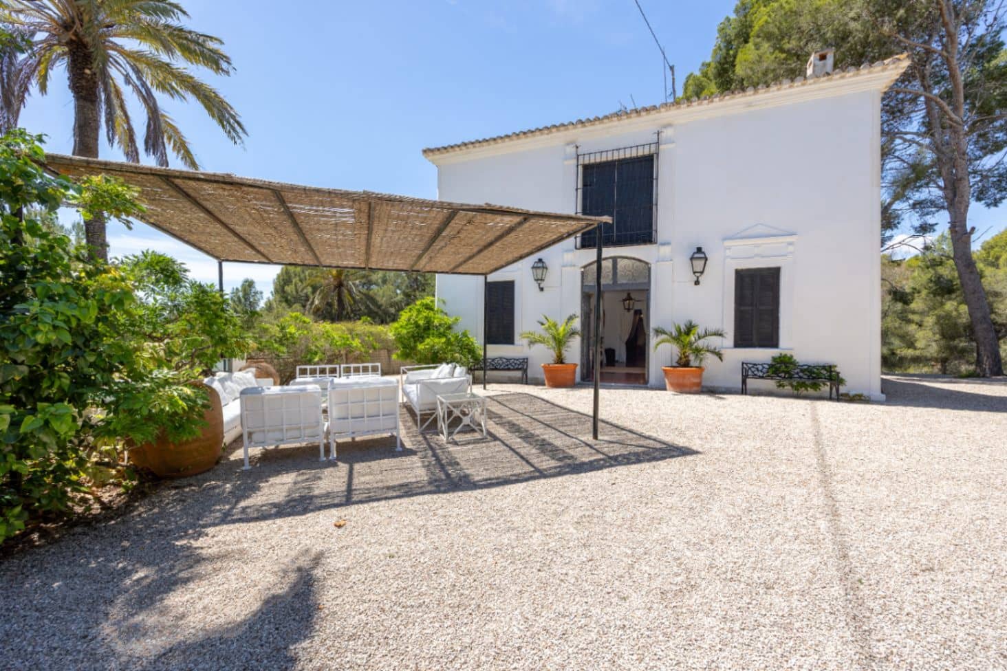 6 soverom Villa til salgs i Alhama Springs med svømmebasseng garasje - € 3 200 000 (Ref: 9328354)