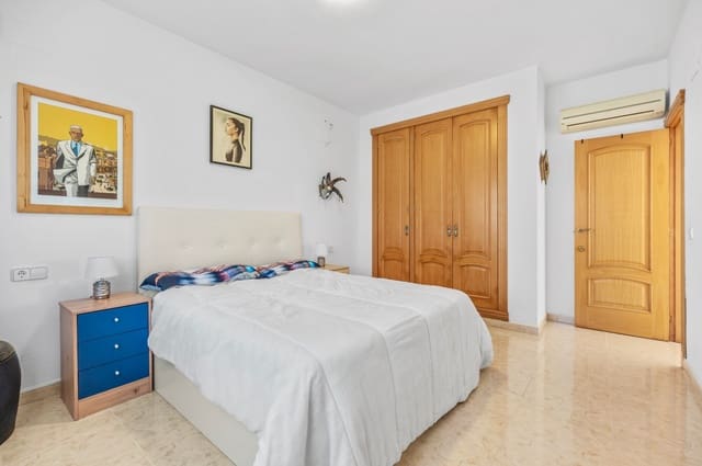 4 bedroom Villa for sale in Alhama Springs, Altea with pool garage - € 1,500,000 (Ref: 9328359)