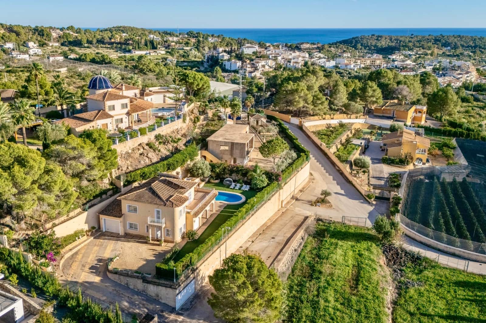 4 soverom Villa til salgs i Alhama Springs med svømmebasseng garasje - € 1 500 000 (Ref: 9328359)