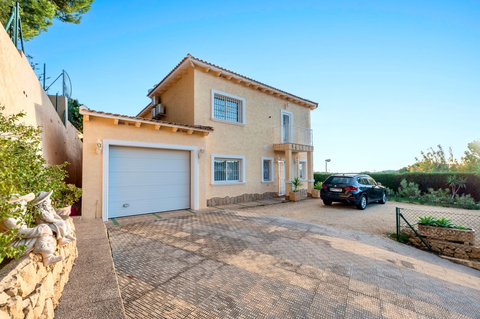 4 soverom Villa til salgs i Alhama Springs med svømmebasseng garasje - € 1 500 000 (Ref: 9328359)