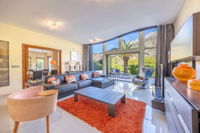 4 bedroom Villa for sale in Altea la Vella, Altea with pool garage - € 1,200,000 (Ref: 9328360)