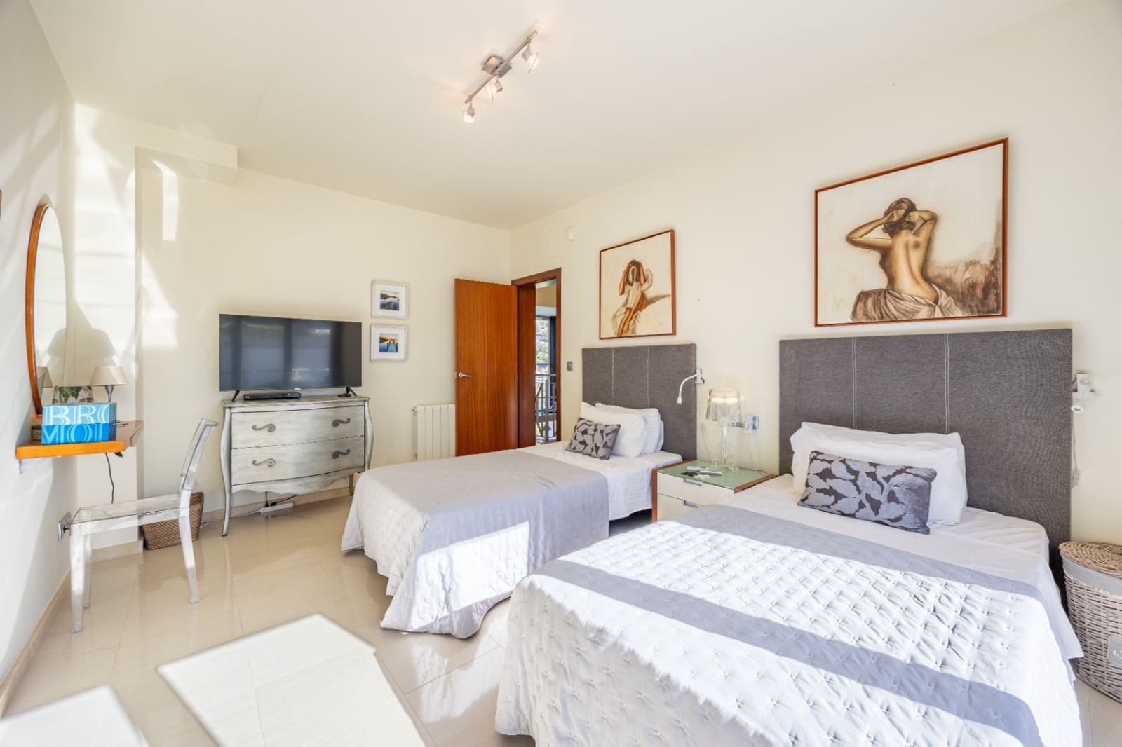 4 soveværelse Villa til salg i Altea la Vella med swimmingpool garage - € 1.200.000 (Ref: 9328360)