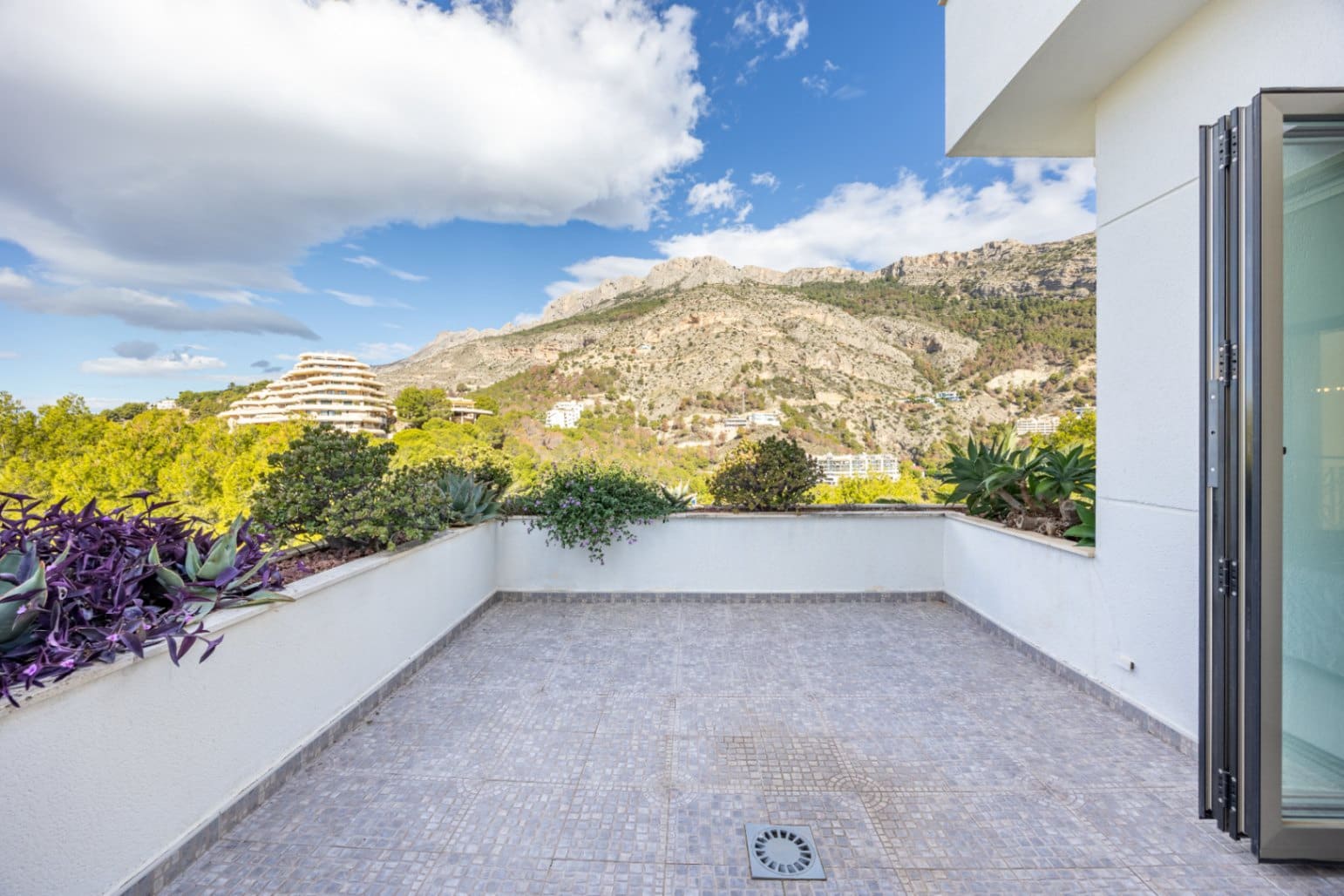 4 soveværelse Villa til salg i Altea la Vella med swimmingpool garage - € 1.200.000 (Ref: 9328360)