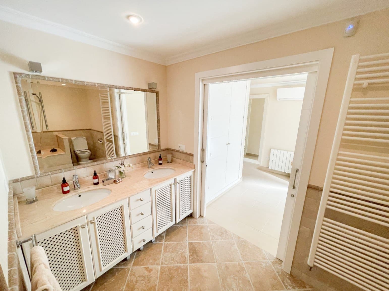 5 bedroom Villa for sale in Altea with pool garage - € 1,600,000 (Ref: 9328362)