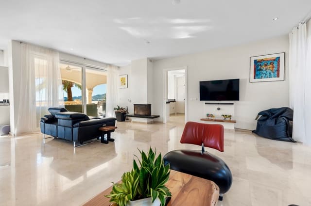 Chalet de 9 habitaciones en Altea en venta con piscina garaje - 2.950.000 € (Ref: 9328366)