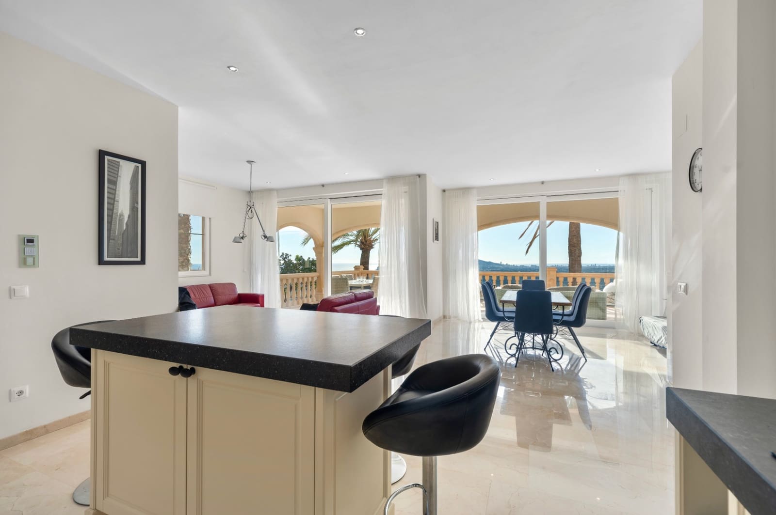 9 bedroom Villa for sale in Altea with pool garage - € 2,950,000 (Ref: 9328366)