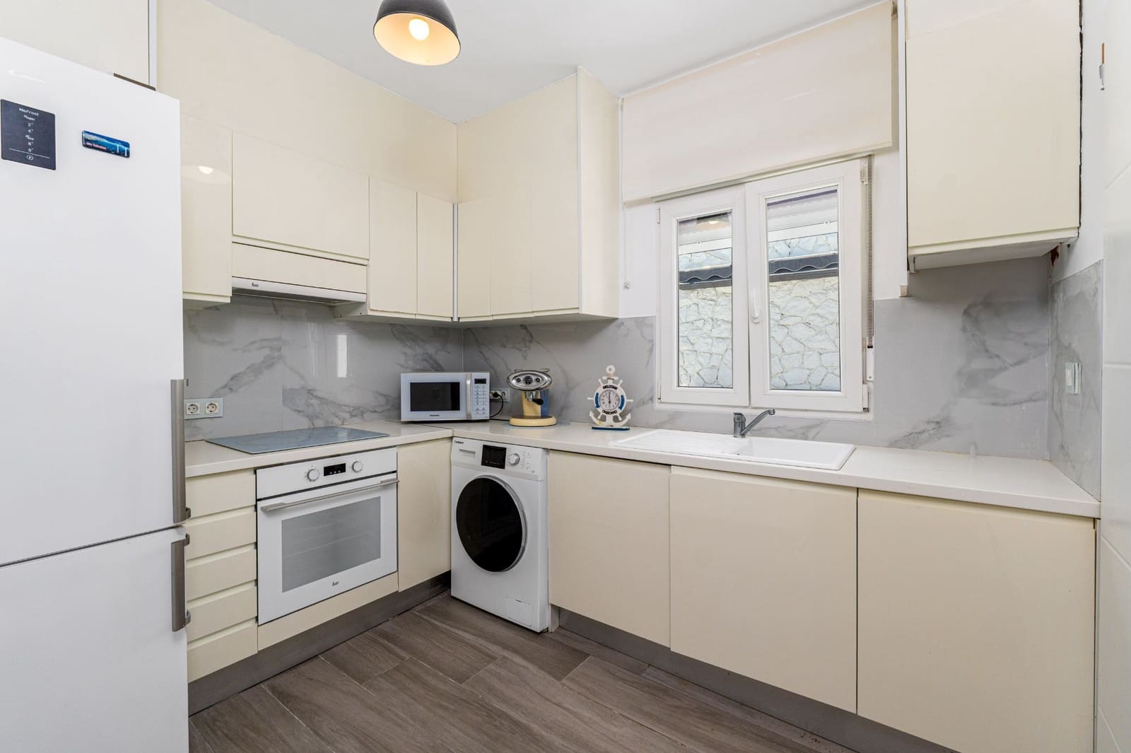 4 quarto Moradia para venda em Altea com piscina garagem - 645 000 € (Ref: 9328367)