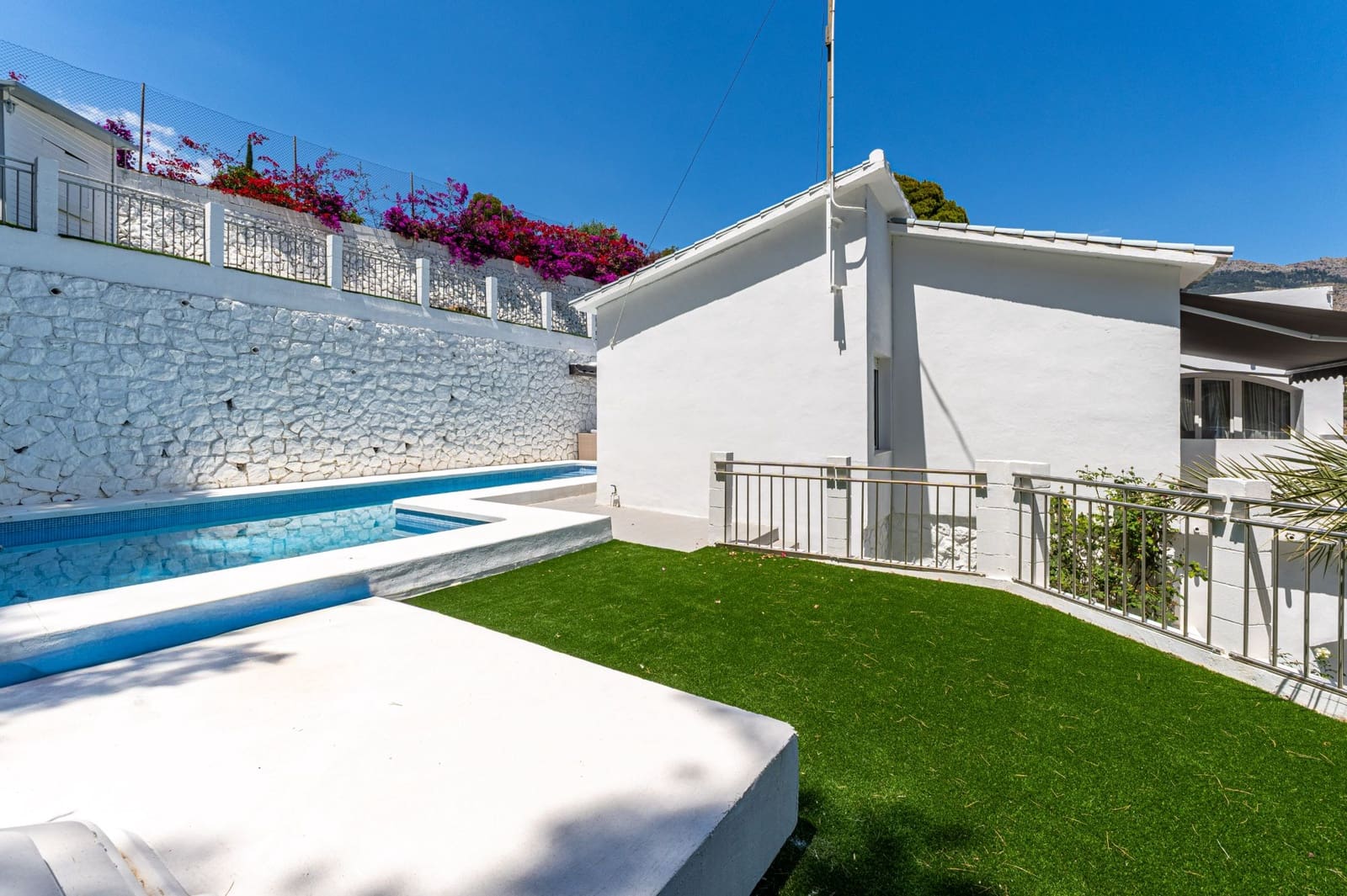4 quarto Moradia para venda em Altea com piscina garagem - 645 000 € (Ref: 9328367)
