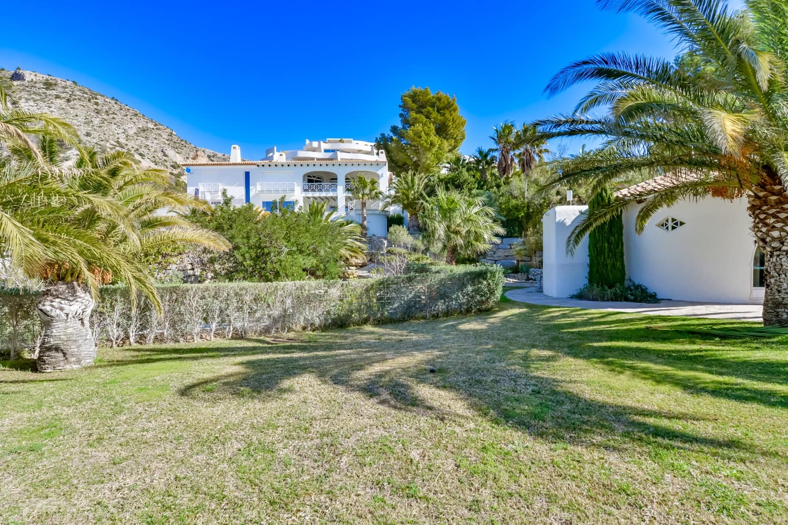 8 quarto Moradia para venda em Altea com piscina garagem - 2 650 000 € (Ref: 9328376)