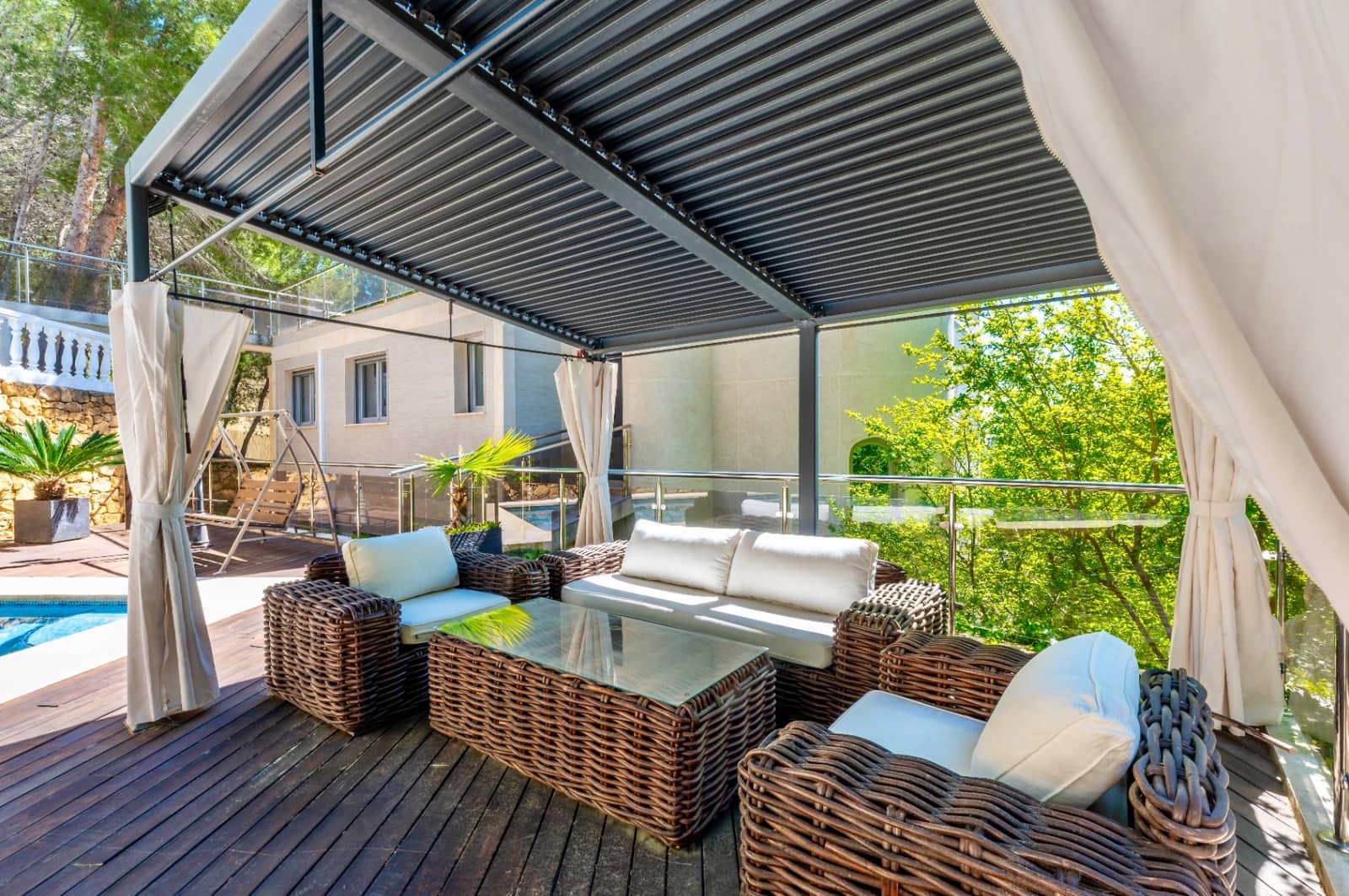 Chalet de 5 habitaciones en Altea en venta con piscina garaje - 1.300.000 € (Ref: 9328377)