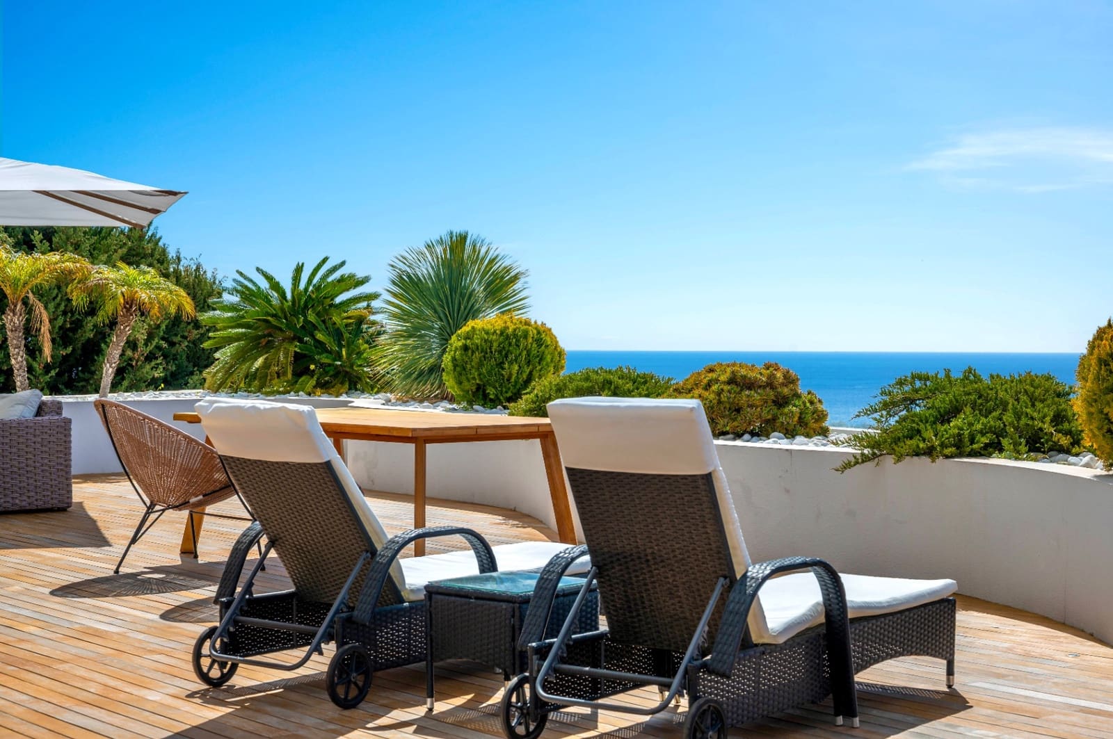 3 sypialnia Apartament na sprzedaż w Altea la Vella z basenem garażem - 1 995 000 € (Ref: 9328378)