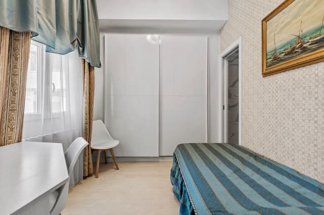 2 slaapkamer Appartement te koop in Altea - € 370.000 (Ref: 9328382)