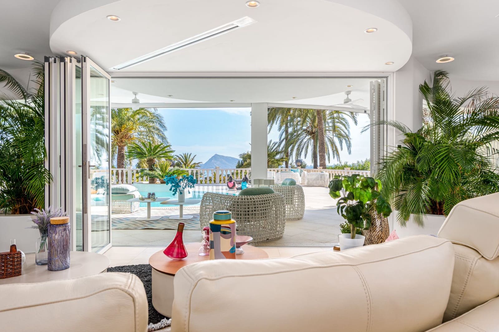 5 sypialnia Willa na sprzedaż w Altea z basenem garażem - 1 975 000 € (Ref: 9328383)