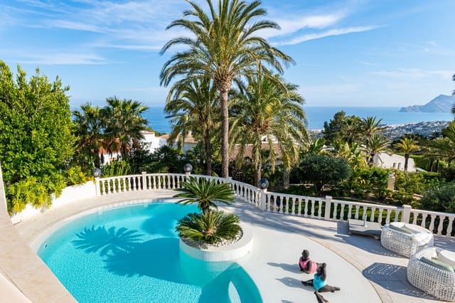 5 sypialnia Willa na sprzedaż w Altea z basenem garażem - 1 975 000 € (Ref: 9328383)