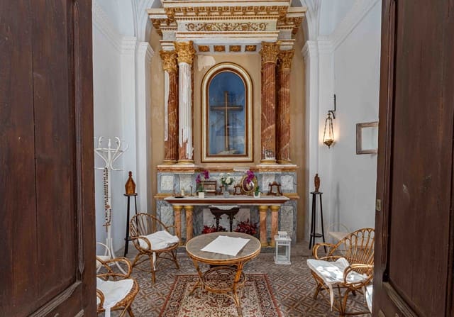 7 bedroom Villa for sale in Altea with pool - € 2,000,000 (Ref: 9328384)