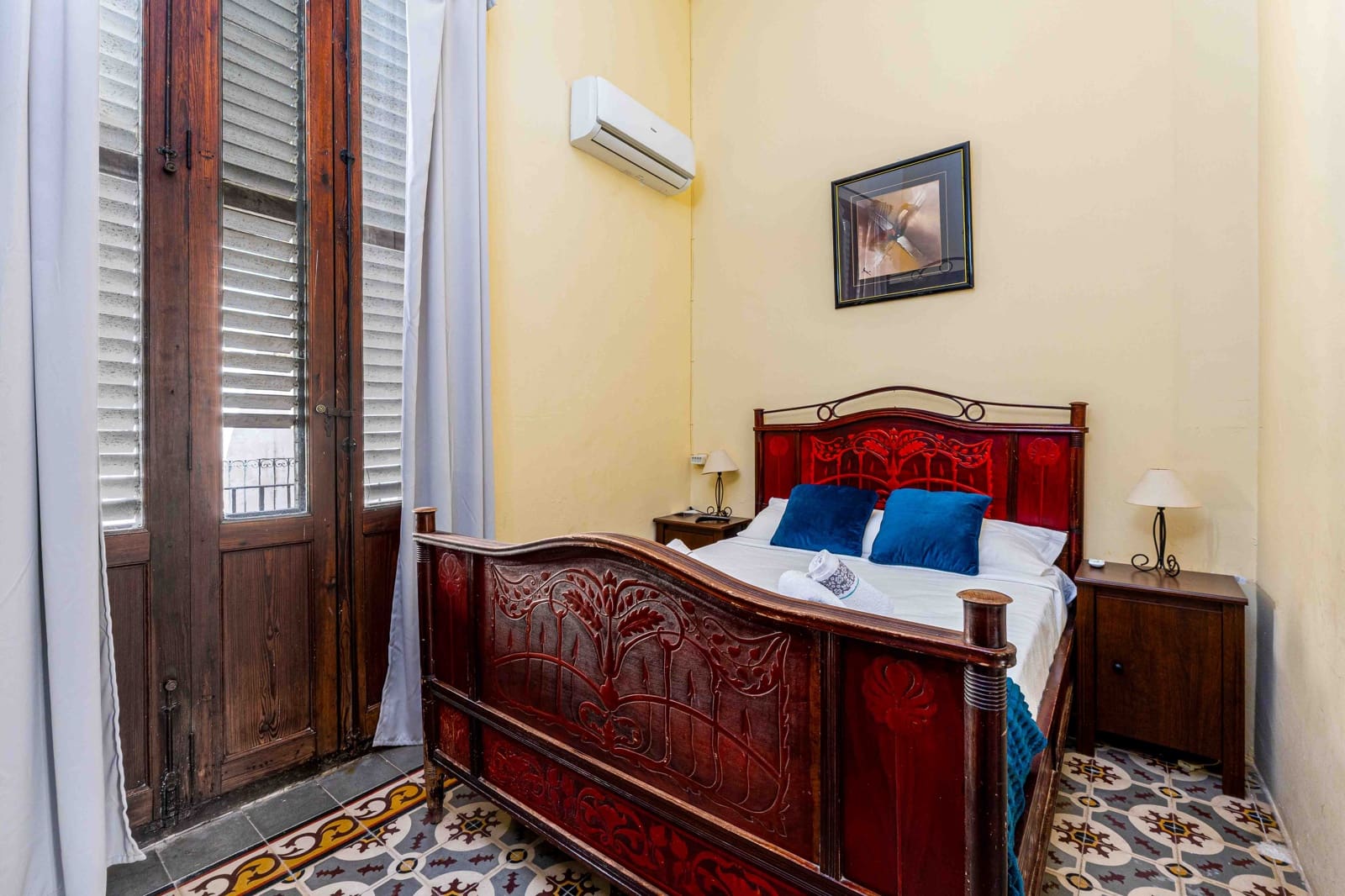 7 bedroom Villa for sale in Altea with pool - € 2,000,000 (Ref: 9328384)