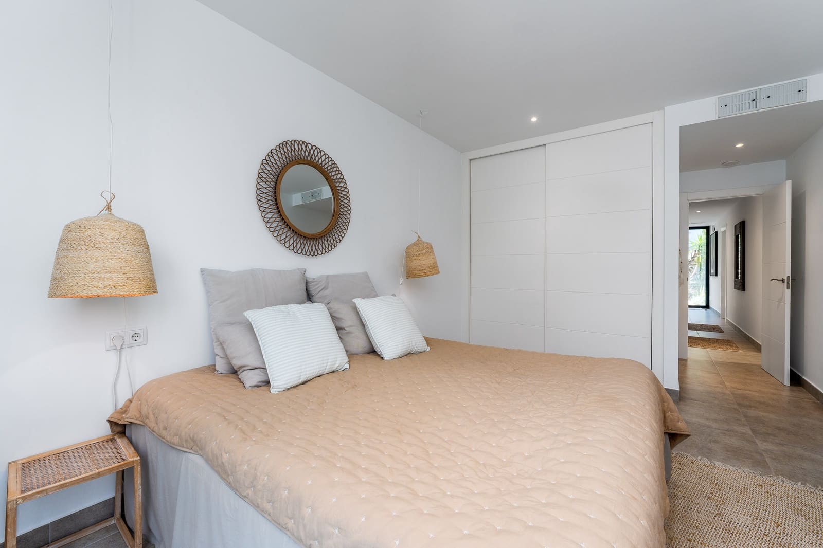 3 bedroom Villa for sale in Altea with pool garage - € 890,000 (Ref: 9328387)