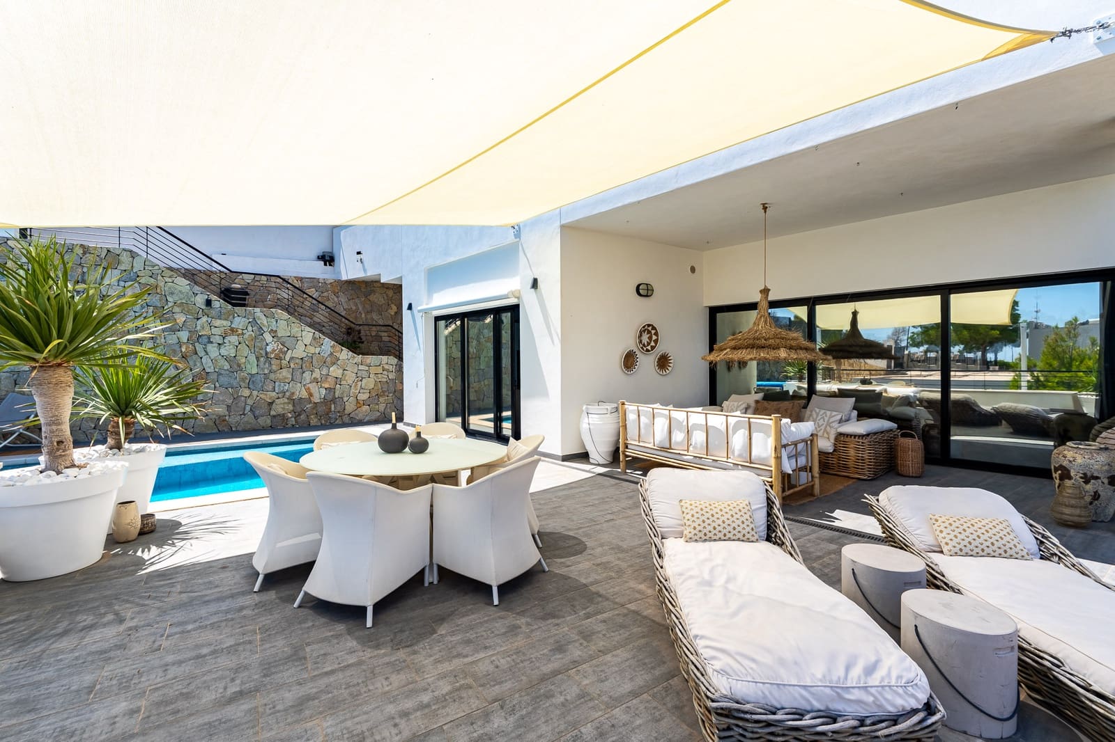 3 bedroom Villa for sale in Altea with pool garage - € 890,000 (Ref: 9328387)