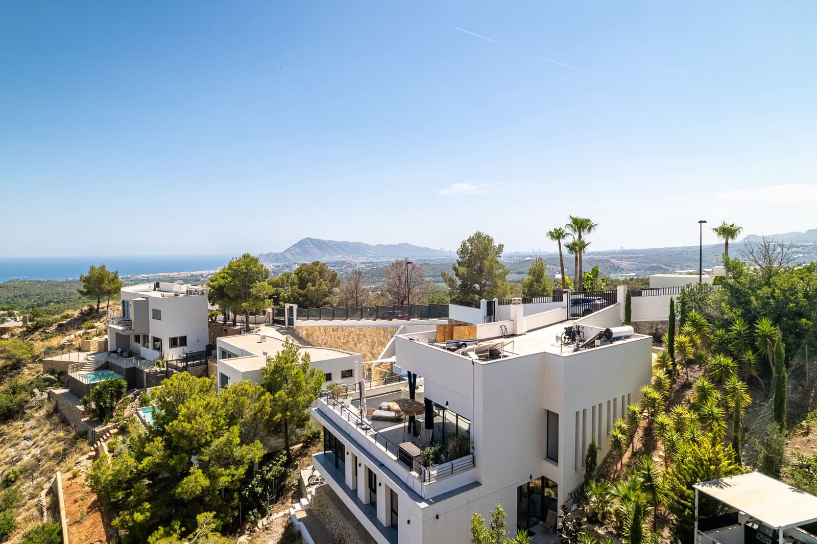 3 bedroom Villa for sale in Altea with pool garage - € 890,000 (Ref: 9328387)