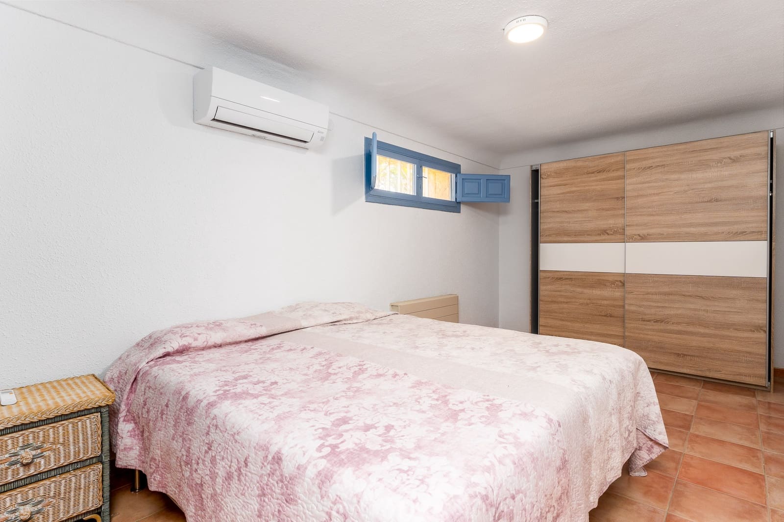 7 bedroom Villa for sale in Altea with pool garage - € 1,370,000 (Ref: 9328395)