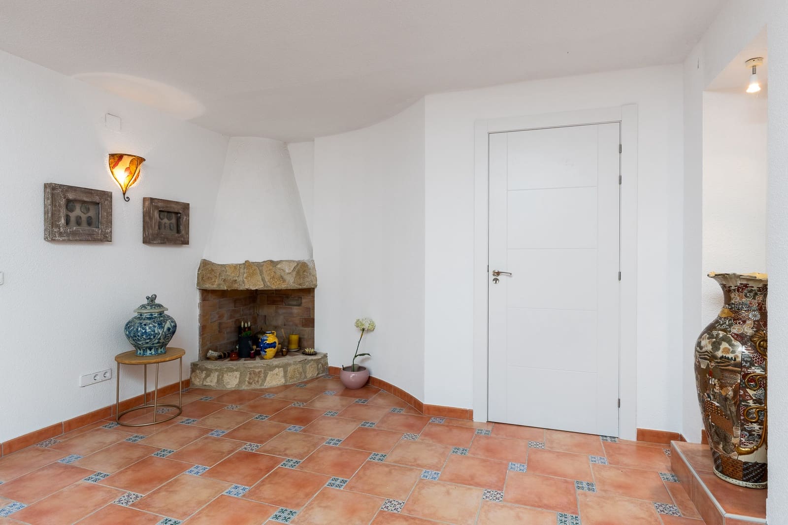 7 bedroom Villa for sale in Altea with pool garage - € 1,370,000 (Ref: 9328395)