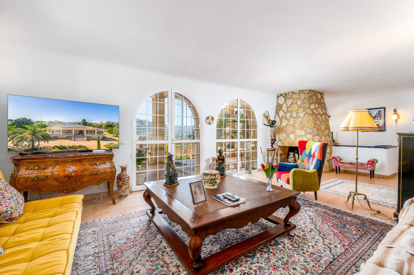 7 bedroom Villa for sale in Altea with pool garage - € 1,370,000 (Ref: 9328395)