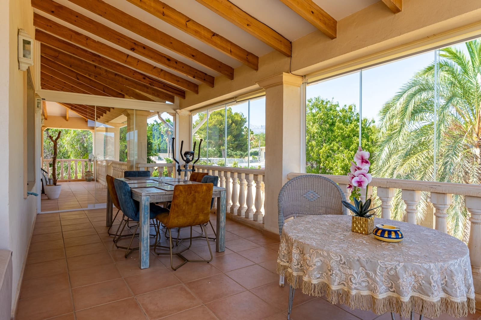 7 bedroom Villa for sale in Altea with pool garage - € 1,370,000 (Ref: 9328395)