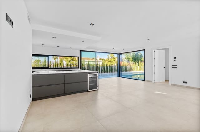 4 soveværelse Villa til salg i Albir, Alfaz del Pi / L'Alfàs del Pi med swimmingpool garage - € 1.300.000 (Ref: 9328400)