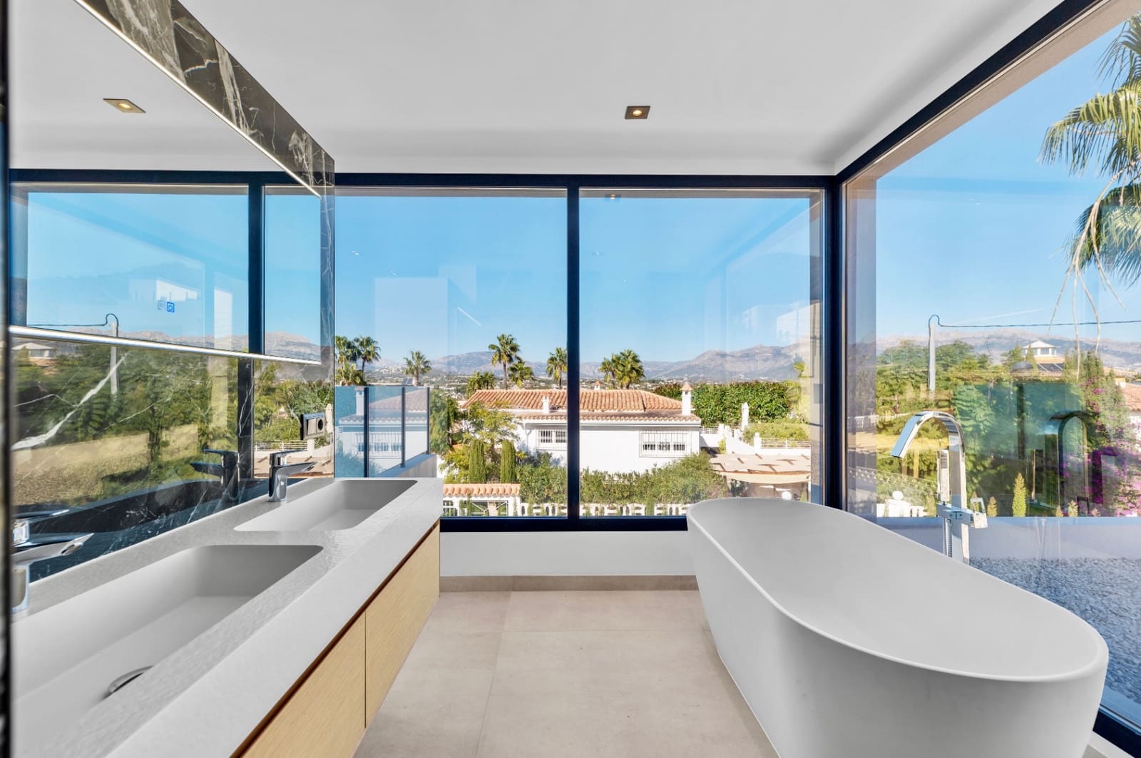 4 slaapkamer Villa te koop in Albir met zwembad garage - € 1.300.000 (Ref: 9328400)