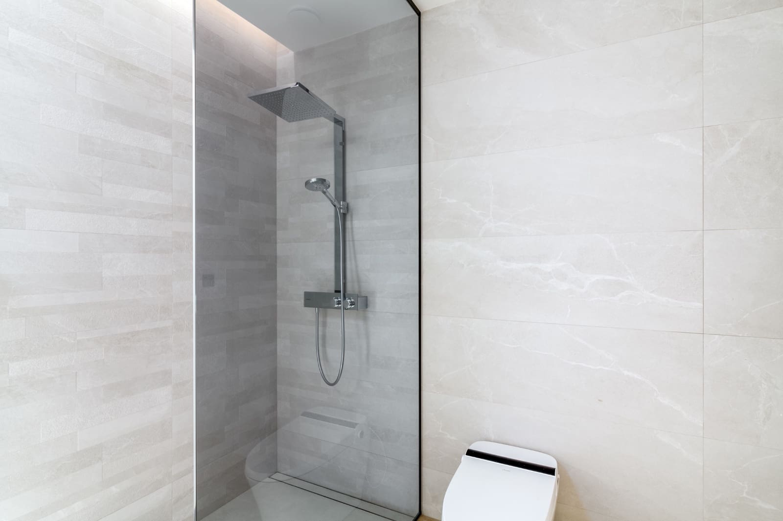 4 bedroom Villa for sale in Albir with pool garage - € 1,950,000 (Ref: 9328403)