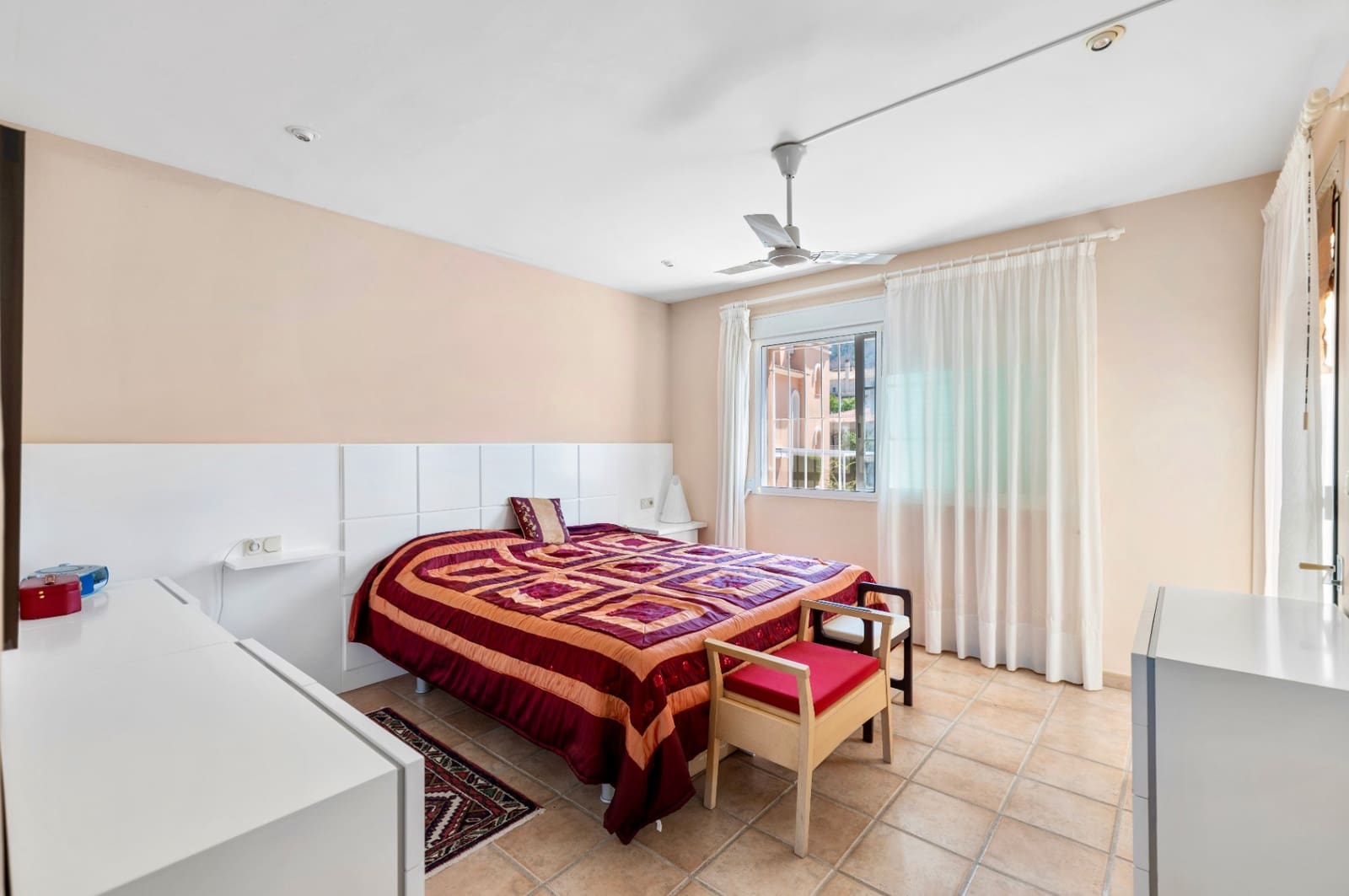 4 bedroom Villa for sale in Albir with pool garage - € 660,000 (Ref: 9328404)