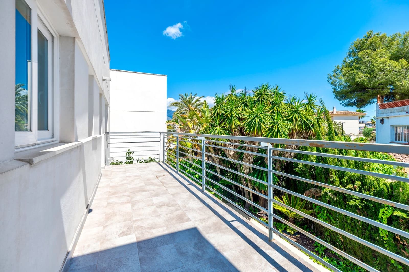 4 soveværelse Villa til salg i Albir med swimmingpool garage - € 950.000 (Ref: 9328405)