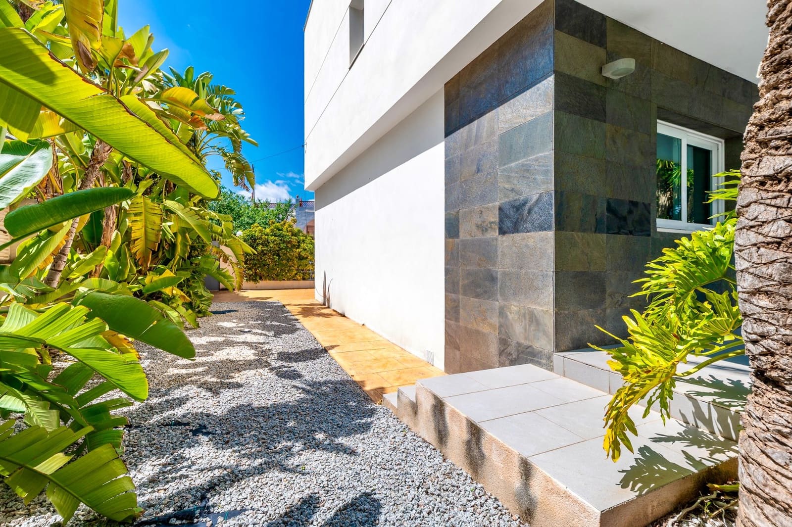 4 slaapkamer Villa te koop in Albir met zwembad garage - € 990.000 (Ref: 9328406)