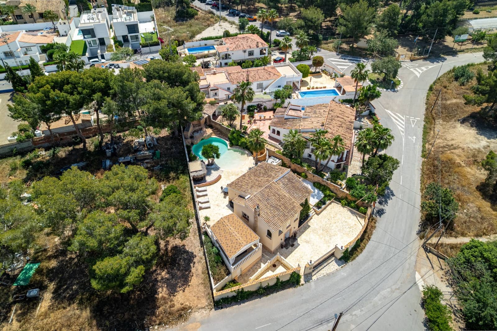 3 slaapkamer Villa te koop in Albir met zwembad garage - € 795.000 (Ref: 9328407)