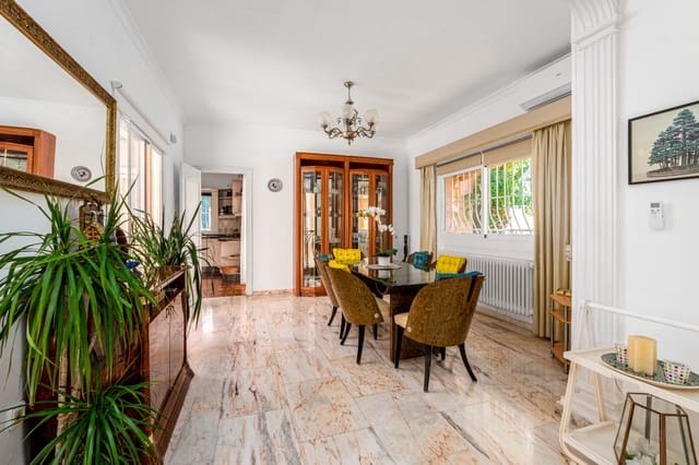 4 soveværelse Villa til salg i Albir, Alfaz del Pi / L'Alfàs del Pi med swimmingpool garage - € 649.000 (Ref: 9328408)