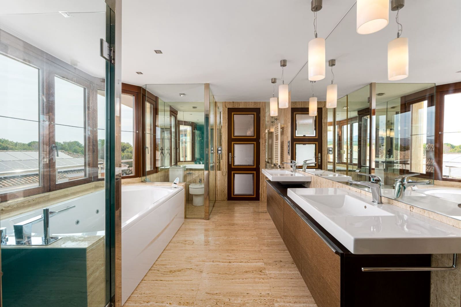 6 Zimmer Villa zu verkaufen in Albir mit Pool Garage - 1.650.000 € (Ref: 9328409)