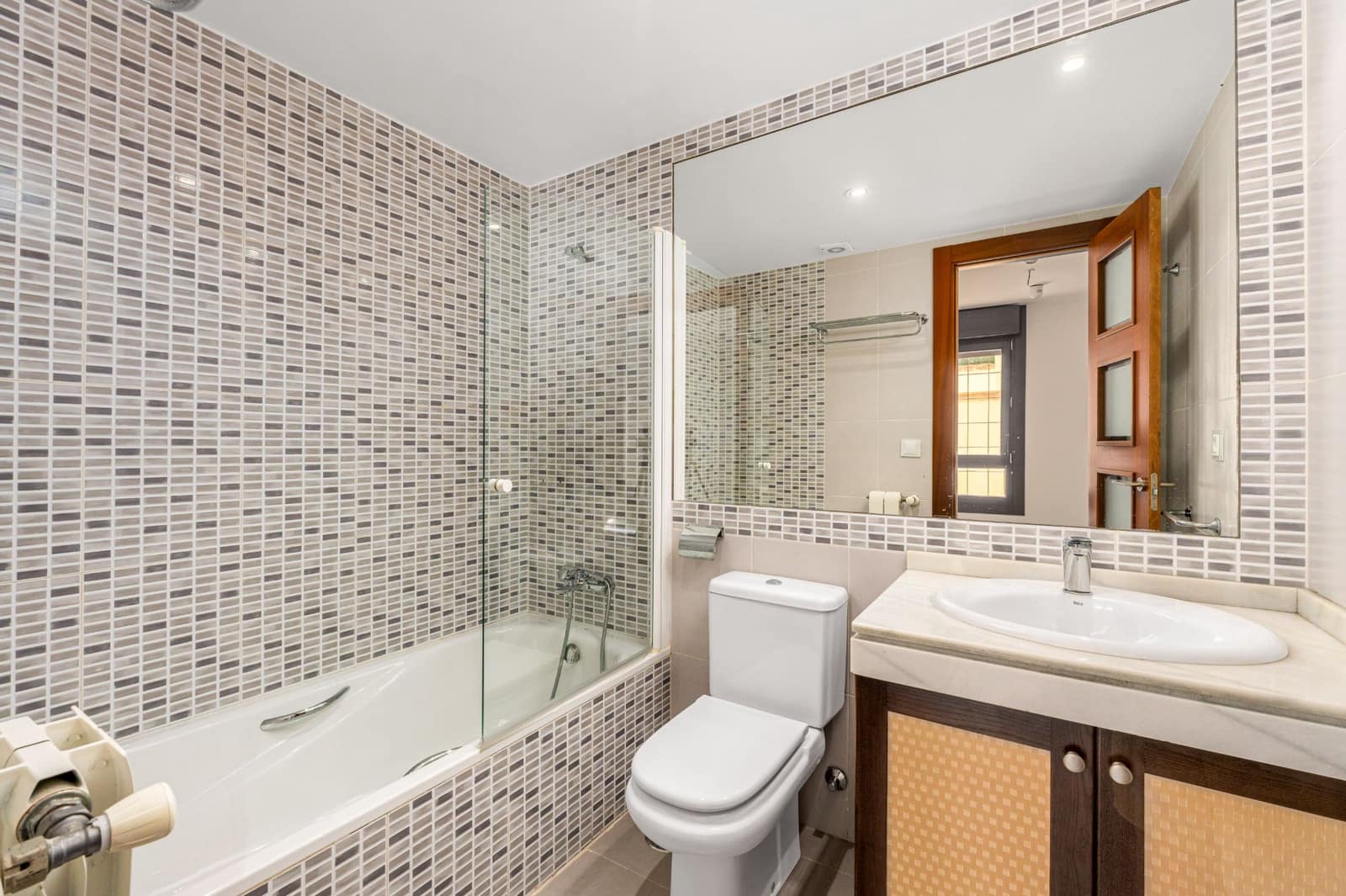 6 Zimmer Villa zu verkaufen in Albir mit Pool Garage - 1.650.000 € (Ref: 9328409)