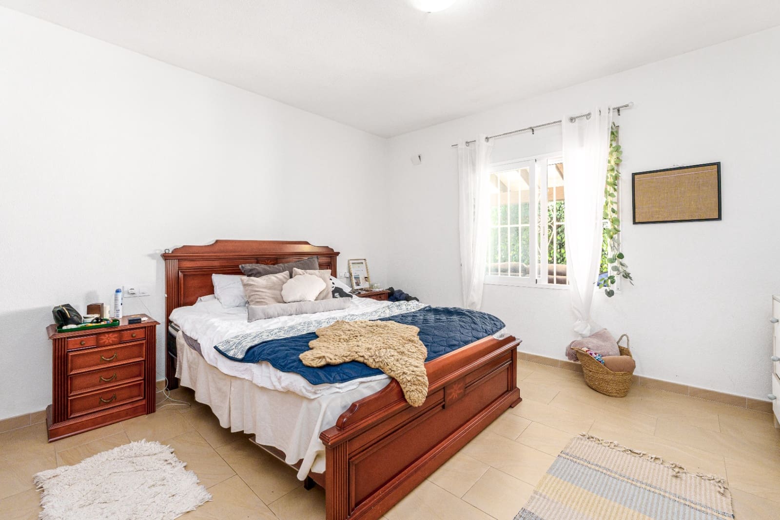 9 Zimmer Villa zu verkaufen in Albir mit Pool Garage - 750.000 € (Ref: 9328410)