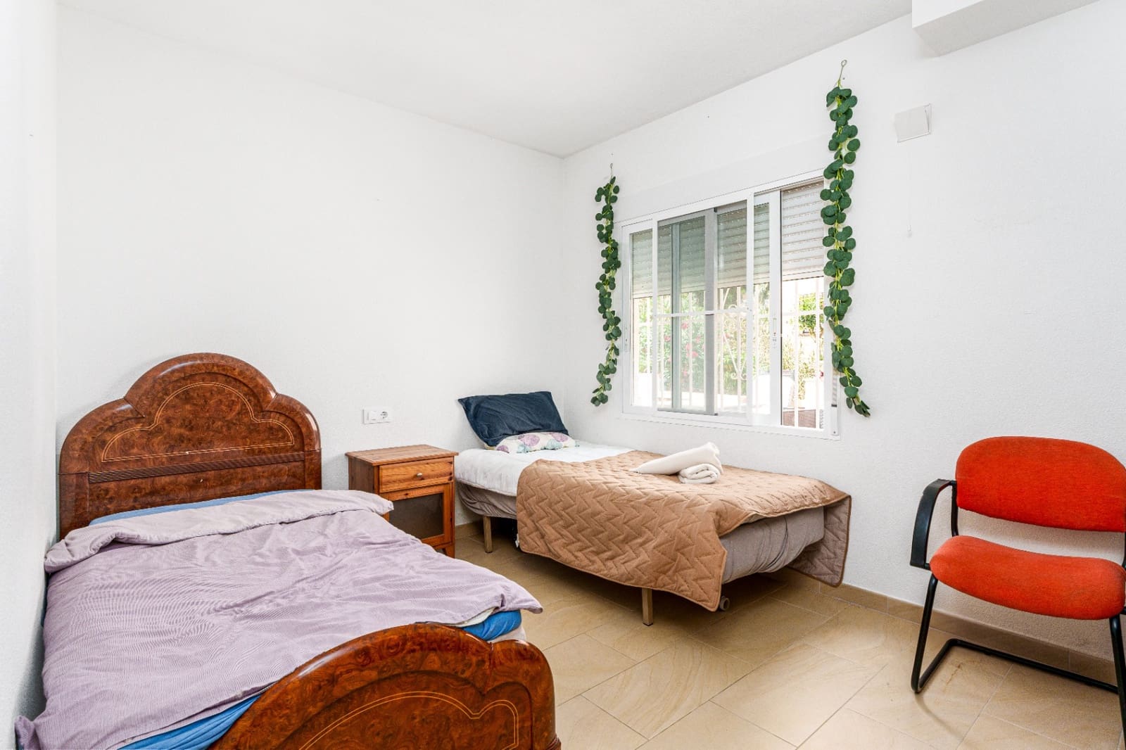 9 Zimmer Villa zu verkaufen in Albir mit Pool Garage - 750.000 € (Ref: 9328410)