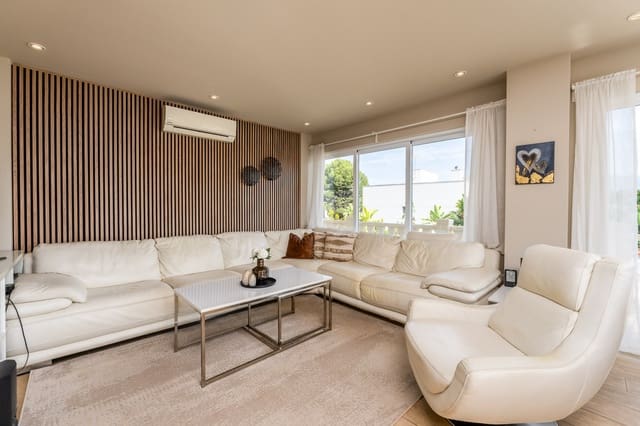 Chalet de 15 habitaciones en Albir, Alfaz del Pi / L'Alfàs del Pi en venta con piscina garaje - 1.750.000 € (Ref: 9328412)