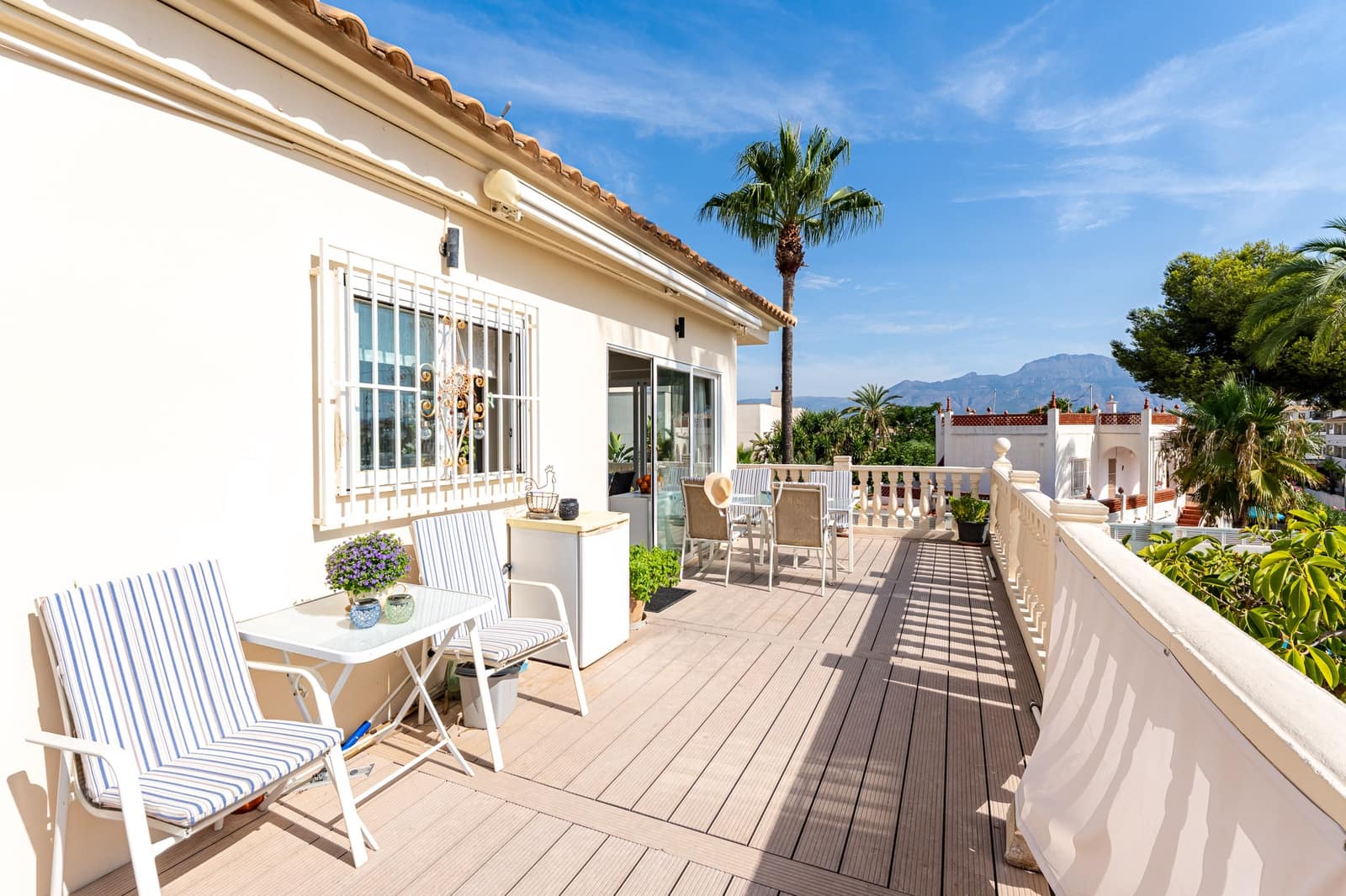 Chalet de 15 habitaciones en Albir en venta con piscina garaje - 1.750.000 € (Ref: 9328412)