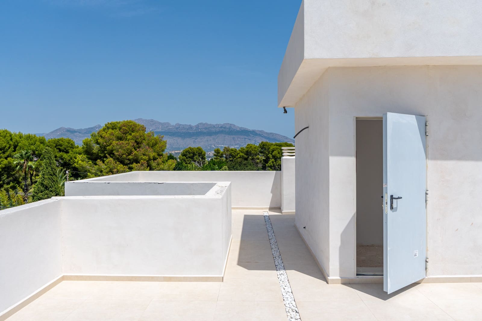 Chalet de 4 habitaciones en Albir en venta con piscina garaje - 1.195.000 € (Ref: 9328413)