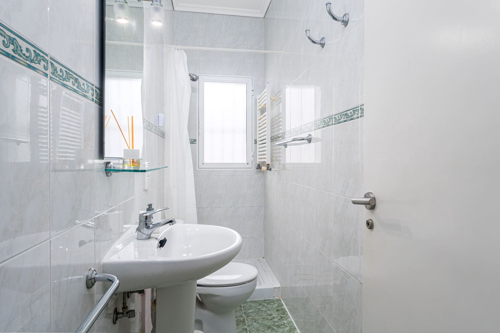 3 slaapkamer Villa te koop in Albir met zwembad garage - € 650.000 (Ref: 9328414)