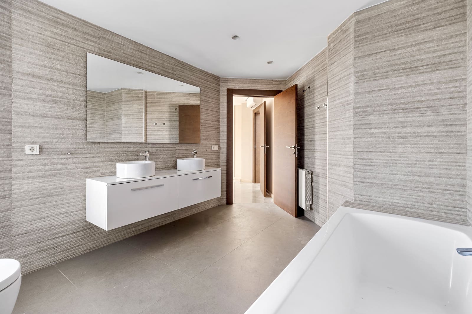 Chalet de 5 habitaciones en Alfaz del Pi / L'Alfàs del Pi en venta con piscina garaje - 1.600.000 € (Ref: 9328415)