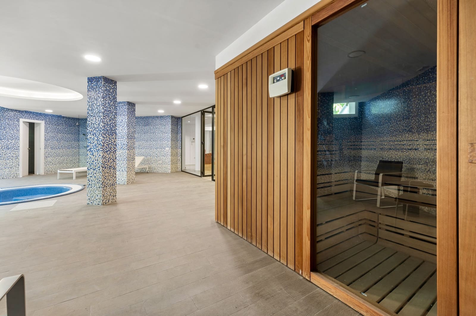 Chalet de 5 habitaciones en Alfaz del Pi / L'Alfàs del Pi en venta con piscina garaje - 1.600.000 € (Ref: 9328415)